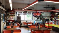 Box Café & Grill